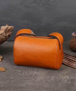 BU 008 Shoulder bag