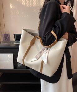 G240429 handbag