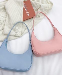 G 001 Shoulder bag
