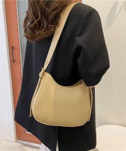 Y 001 Shoulder bag