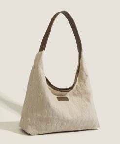 L 45621 Shoulder bag