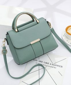 L568110 Shoulder bag
