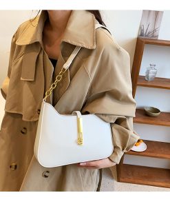 P00125 Shoulder bag